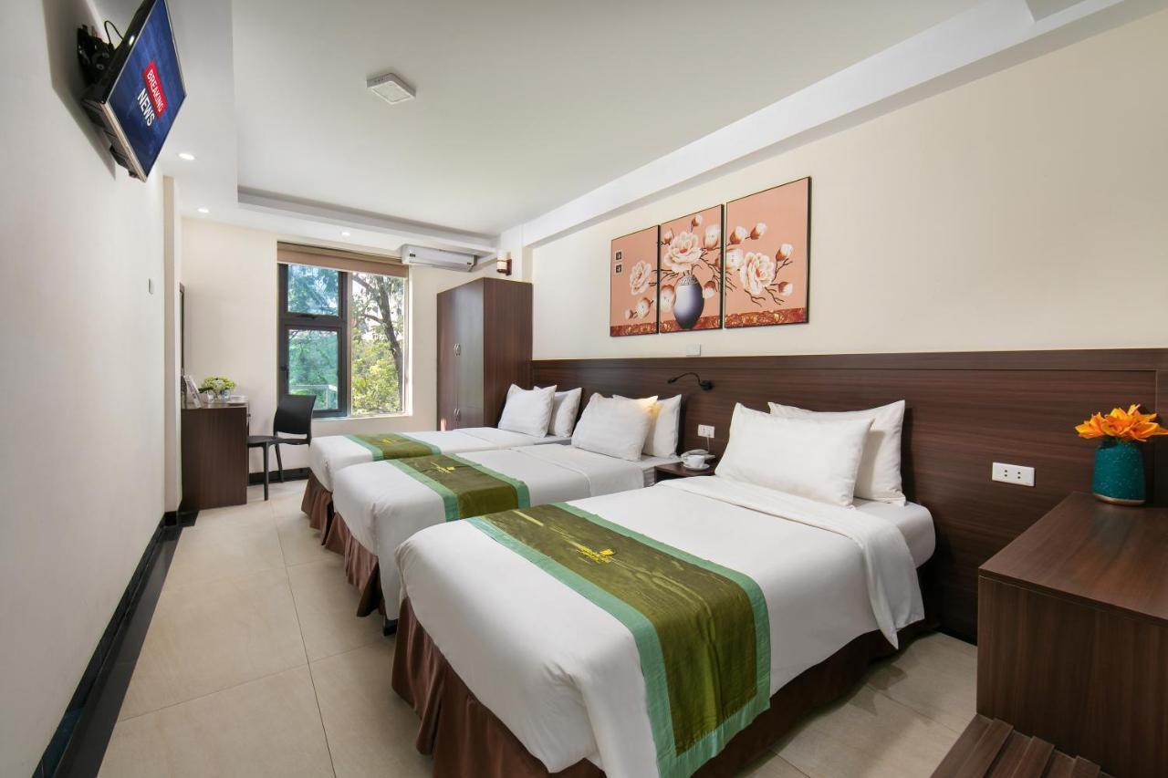 Nhan Hoa Hotel Hanoi Esterno foto