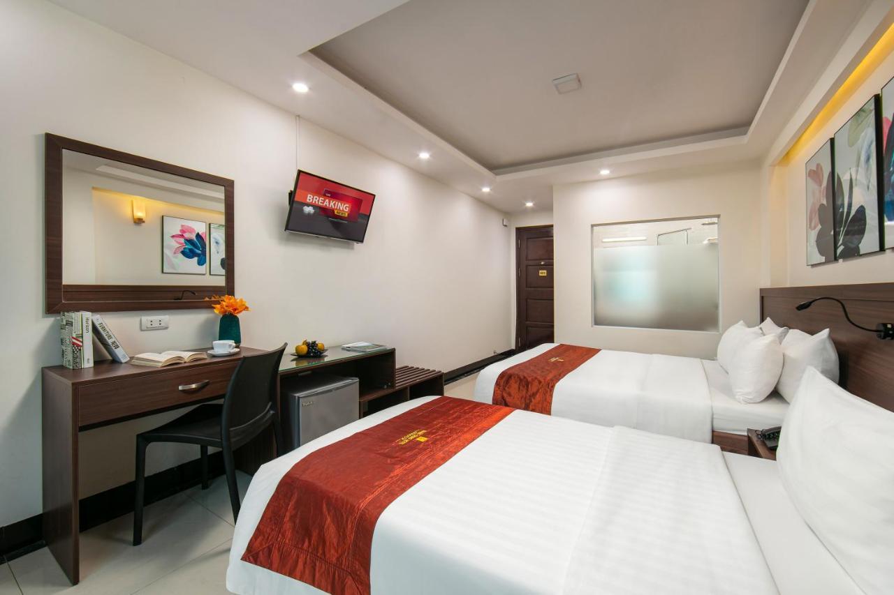 Nhan Hoa Hotel Hanoi Esterno foto